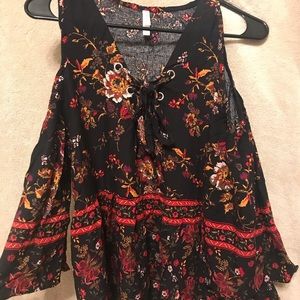 Vibrant floral blouse!